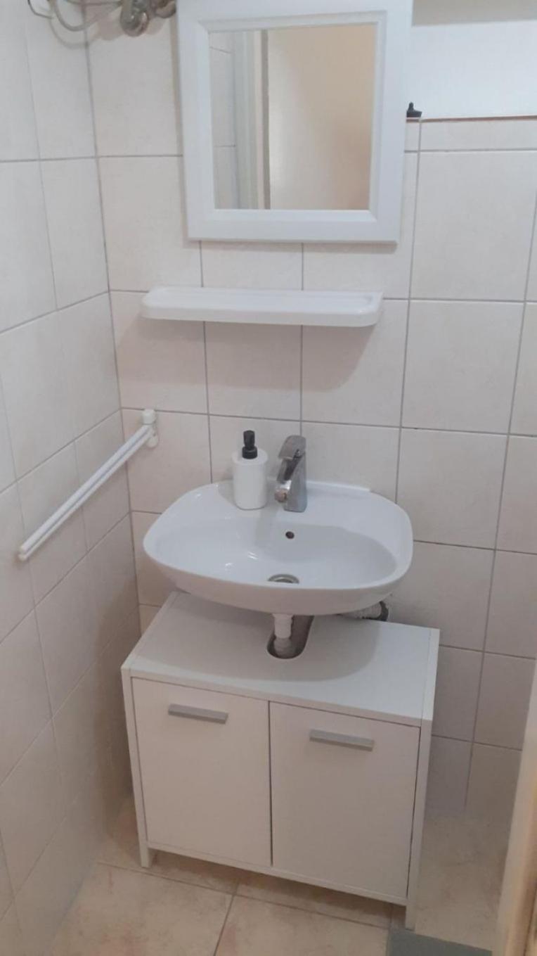 Apartments Dobri - 500M From Beach Nin Exteriör bild