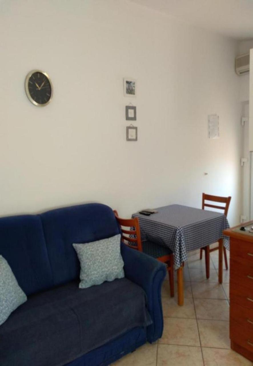 Apartments Dobri - 500M From Beach Nin Exteriör bild