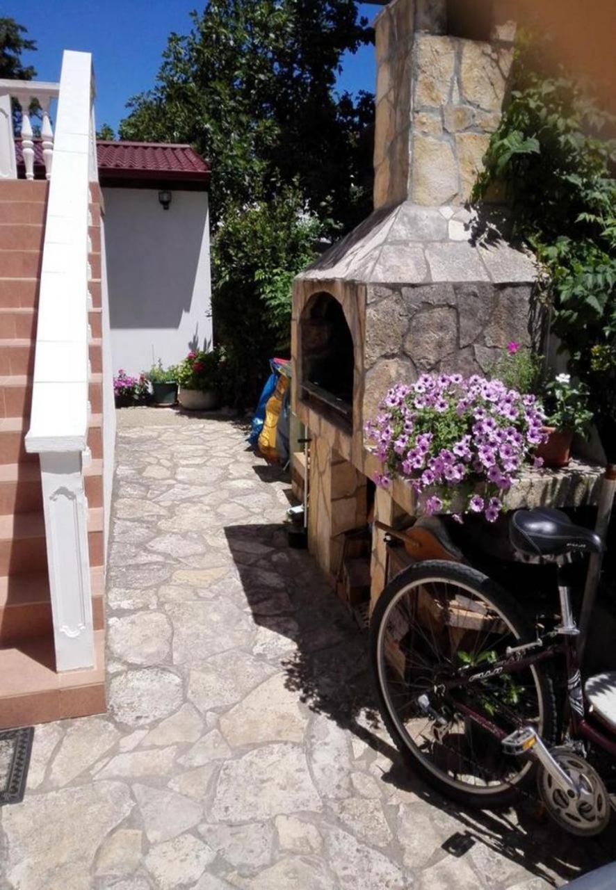 Apartments Dobri - 500M From Beach Nin Exteriör bild