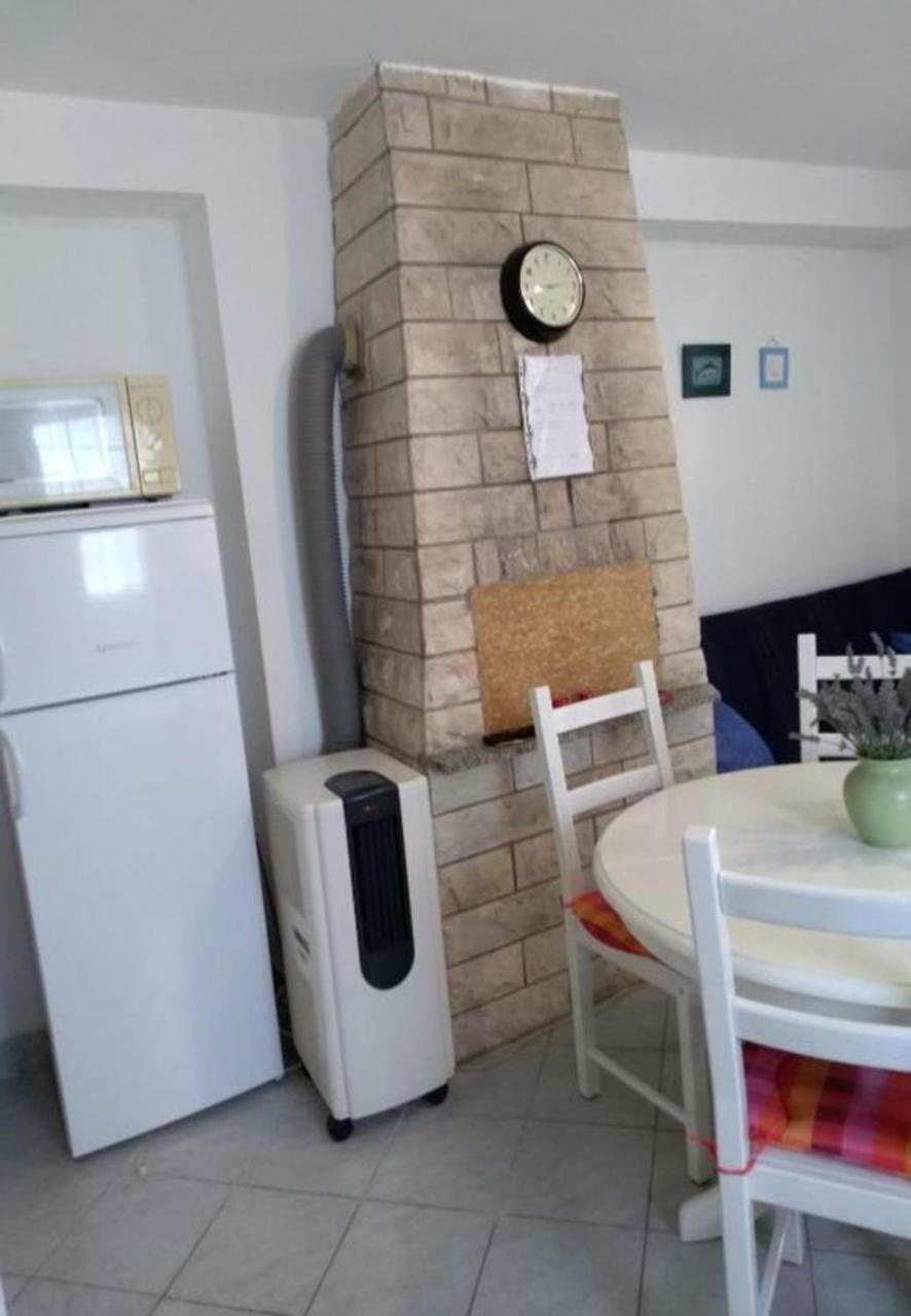 Apartments Dobri - 500M From Beach Nin Exteriör bild
