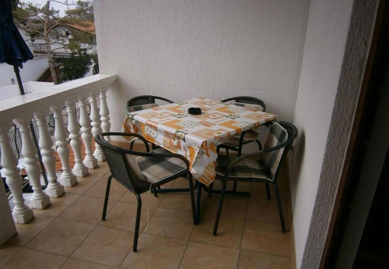 Apartments Dobri - 500M From Beach Nin Exteriör bild